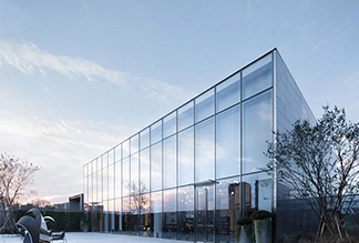 "Architecturae revolution in speculo, cum Digital excudendi Reconstructs urbe skyline"